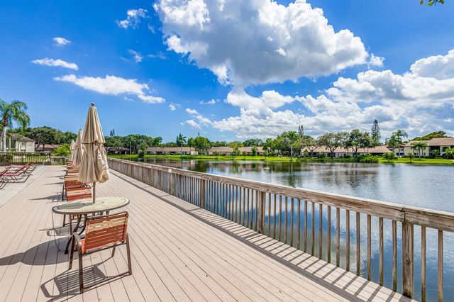 4991 Sable Pine Circle C2, West Palm Beach, FL 33417