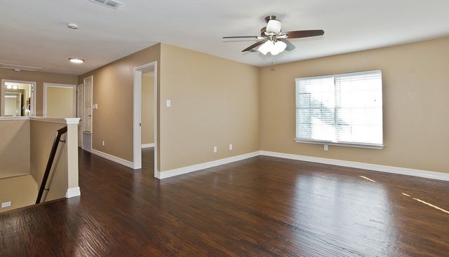 318 Kissimmee Drive, Arlington, TX 76002