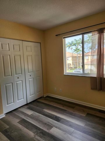 6098 Eaton Street, West Palm Beach, FL 33411