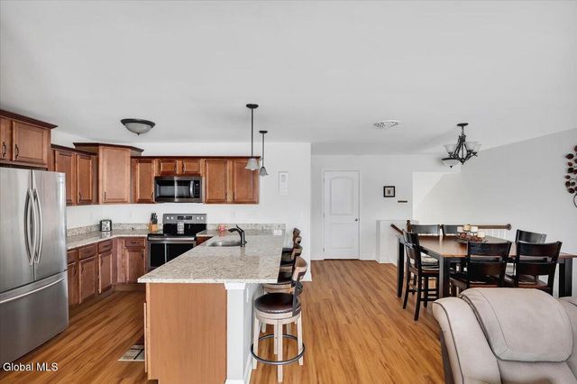 38 Kasey Pass, Ballston, NY 12020