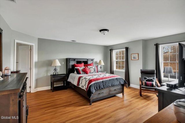 38 Kasey Pass, Ballston, NY 12020