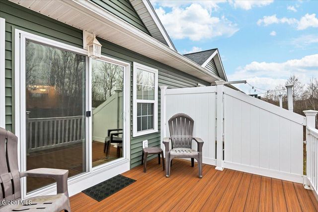 38 Kasey Pass, Ballston, NY 12020