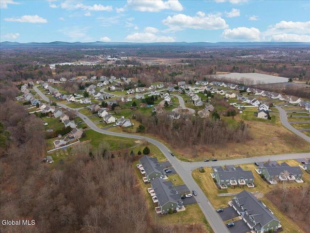 38 Kasey Pass, Ballston, NY 12020