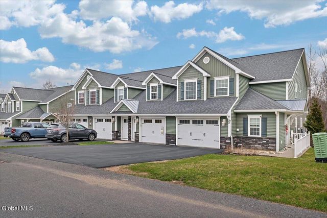 38 Kasey Pass, Ballston, NY 12020