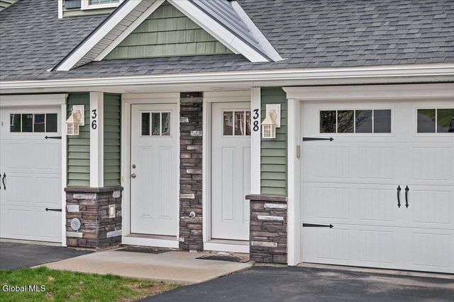 38 Kasey Pass, Ballston, NY 12020