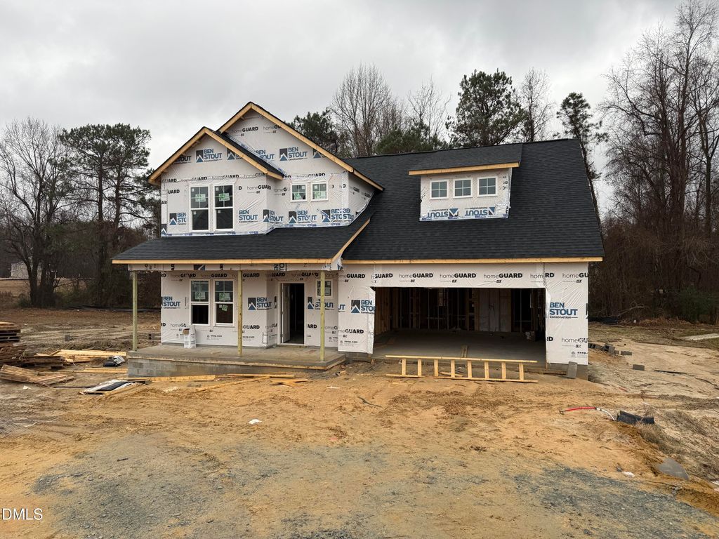 201 Tuskeegee Drive, Smithfield, NC 27577