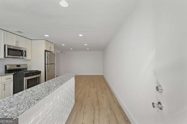 880 Saint Charles Avenue NE 10, Atlanta, GA 30306