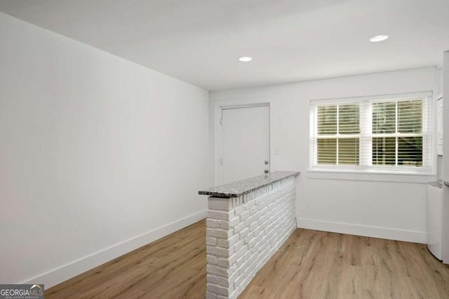 880 Saint Charles Avenue NE 10, Atlanta, GA 30306