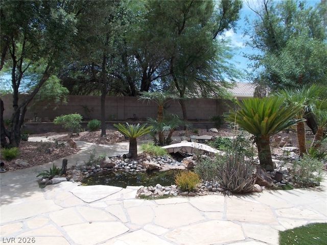 8317 Jeremiahs Lodge Avenue, Las Vegas, NV 89131
