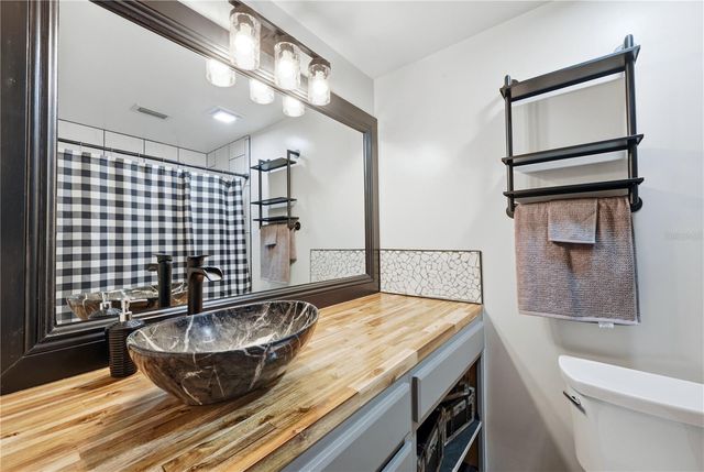 21298 MIDWAY BOULEVARD, Port Charlotte, FL 33952