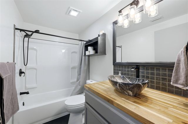 21298 MIDWAY BOULEVARD, Port Charlotte, FL 33952