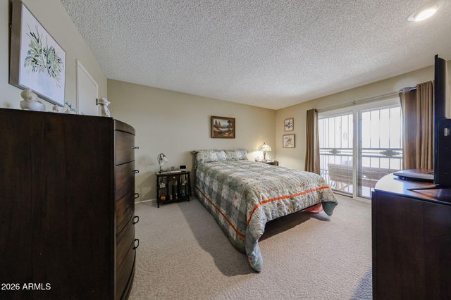 13812 N GARDEN COURT Drive, Sun City, AZ 85351