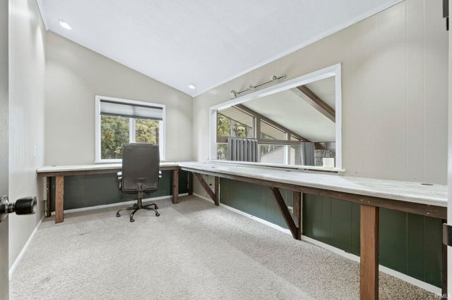 9204 Barbara Lane, Fort Wayne, IN 46804