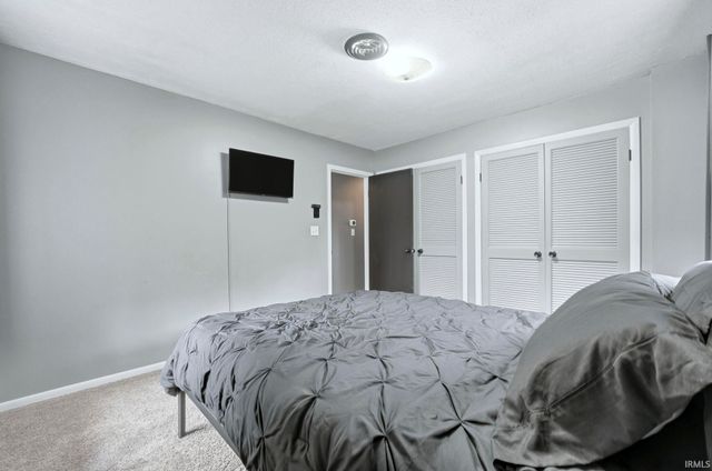 9204 Barbara Lane, Fort Wayne, IN 46804