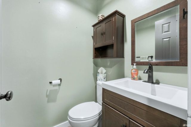 9204 Barbara Lane, Fort Wayne, IN 46804