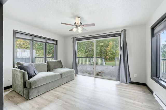 9204 Barbara Lane, Fort Wayne, IN 46804