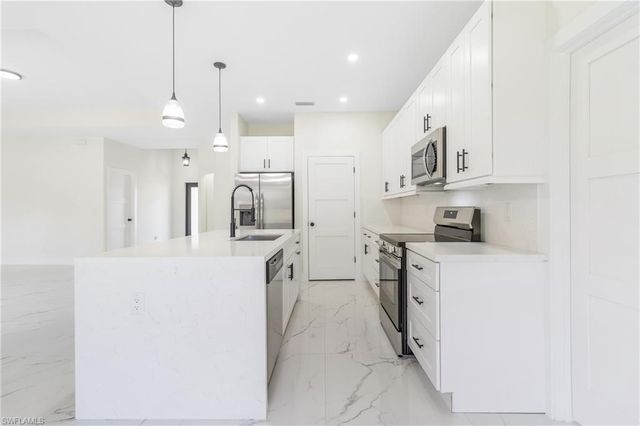 412 Fitch AVE, Lehigh Acres, FL 33972
