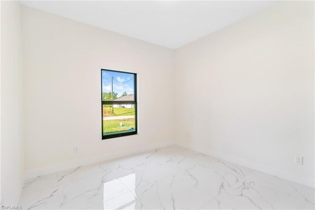 412 Fitch AVE, Lehigh Acres, FL 33972