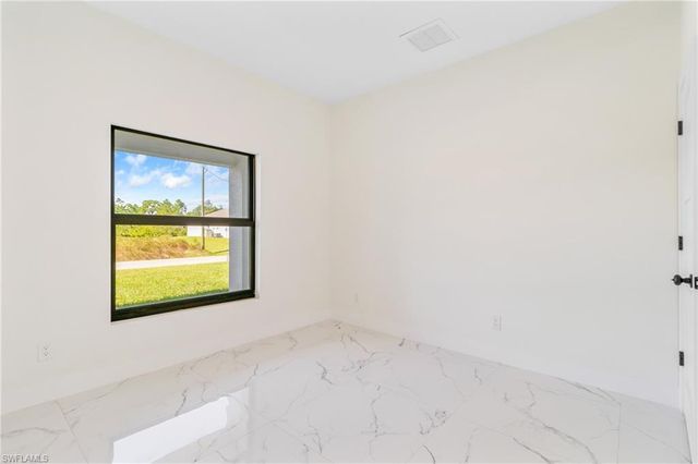 412 Fitch AVE, Lehigh Acres, FL 33972