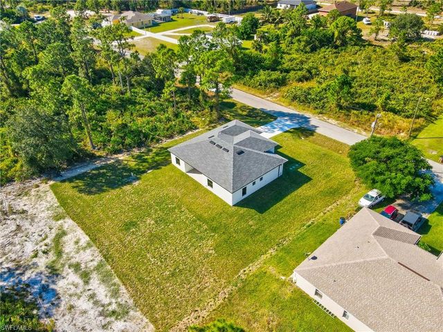 412 Fitch AVE, Lehigh Acres, FL 33972
