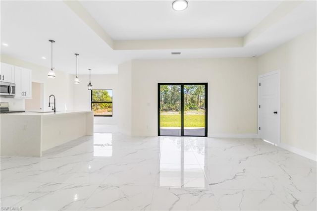412 Fitch AVE, Lehigh Acres, FL 33972