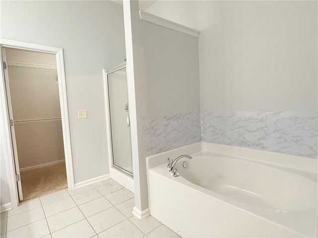 1033 Haley woods Lane, Lawrenceville, GA 30043