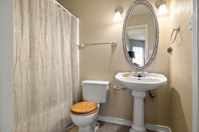1578 Stainback Road, Red Oak, TX 75154