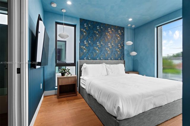 410 NW 52nd St, Miami, FL 33127