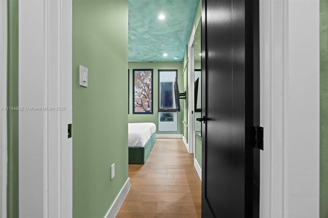 410 NW 52nd St, Miami, FL 33127