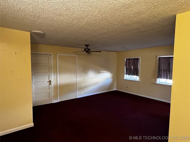 311 E A Street, Atoka, OK 74525