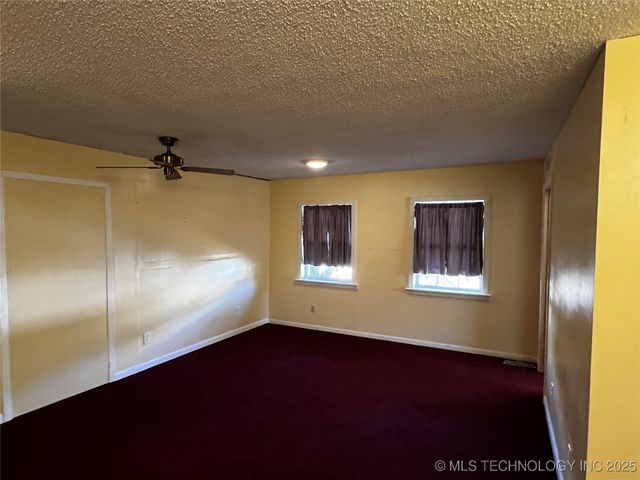 311 E A Street, Atoka, OK 74525