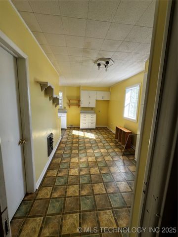 311 E A Street, Atoka, OK 74525