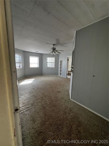 311 E A Street, Atoka, OK 74525