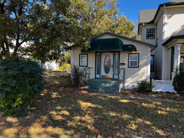 311 E A Street, Atoka, OK 74525