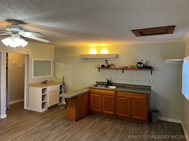 311 E A Street, Atoka, OK 74525