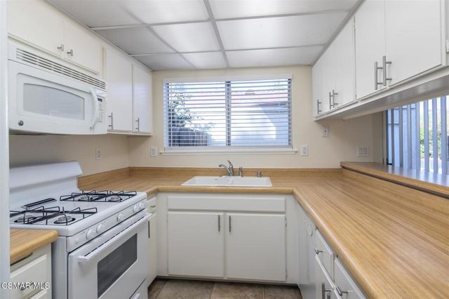 15175 Marquette Street D, Moorpark, CA 93021