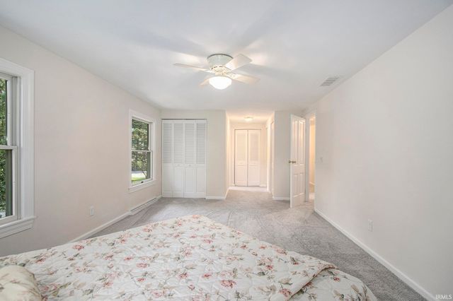 56039 Rio Lindo Drive, Elkhart, IN 46514