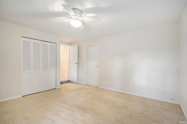 56039 Rio Lindo Drive, Elkhart, IN 46514