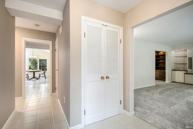 56039 Rio Lindo Drive, Elkhart, IN 46514