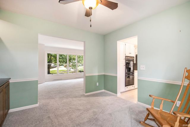 56039 Rio Lindo Drive, Elkhart, IN 46514