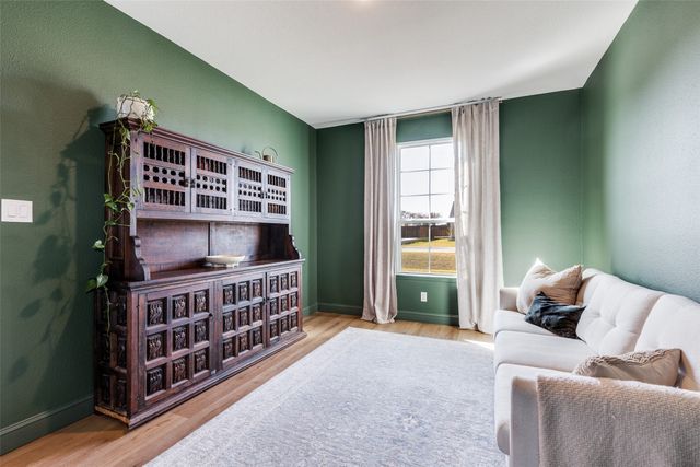 110 Ridgetop Trail, Rhome, TX 76078