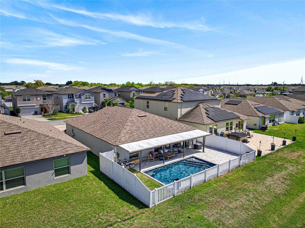 Image 2 of property listing at 3713 ROMANO BUSCIGLIO STREET, Tampa, FL 33619