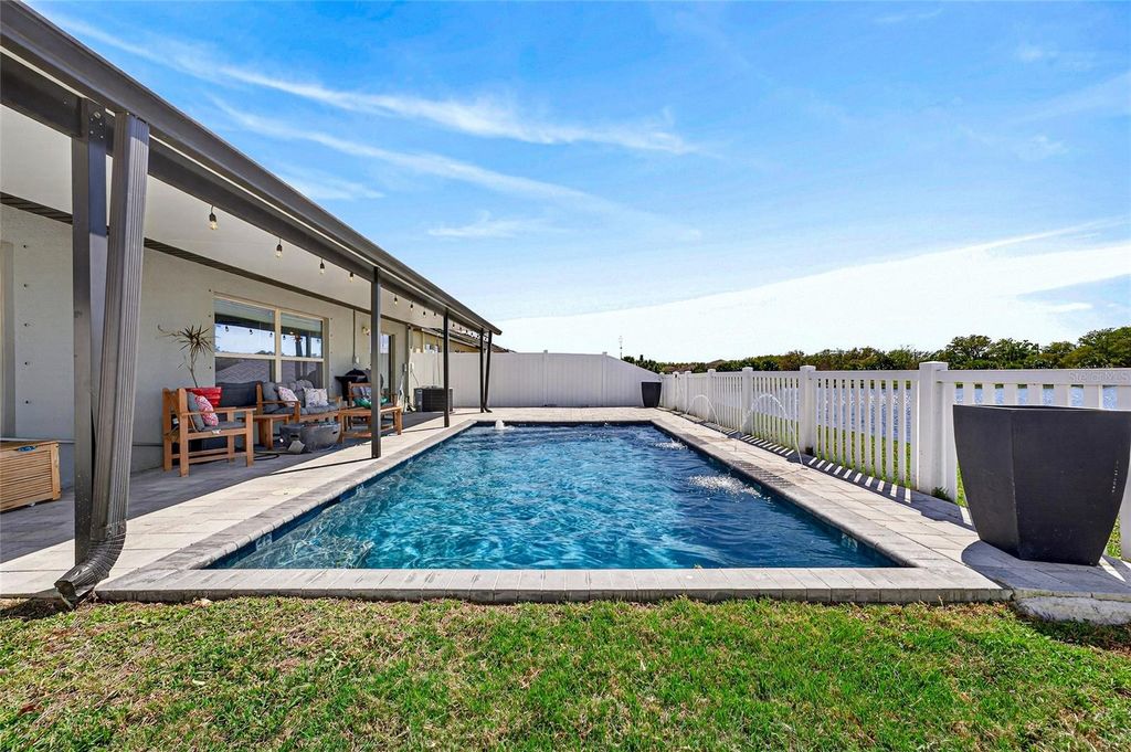 Image 13 of property listing at 3713 ROMANO BUSCIGLIO STREET, Tampa, FL 33619