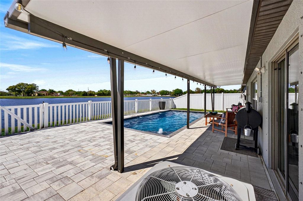 Image 6 of property listing at 3713 ROMANO BUSCIGLIO STREET, Tampa, FL 33619