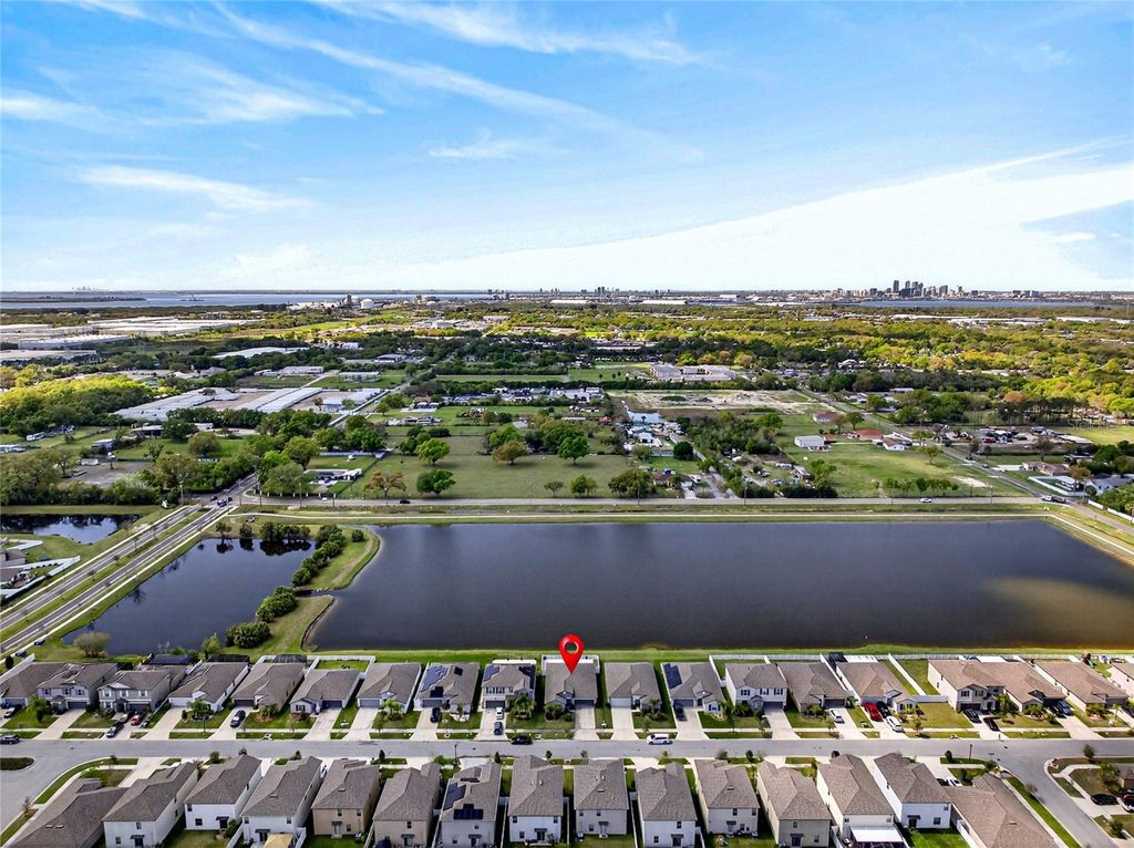 Image 65 of property listing at 3713 ROMANO BUSCIGLIO STREET, Tampa, FL 33619