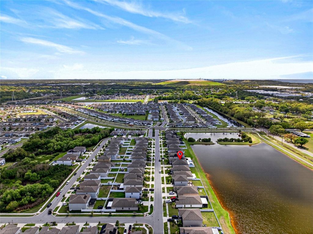 Image 68 of property listing at 3713 ROMANO BUSCIGLIO STREET, Tampa, FL 33619