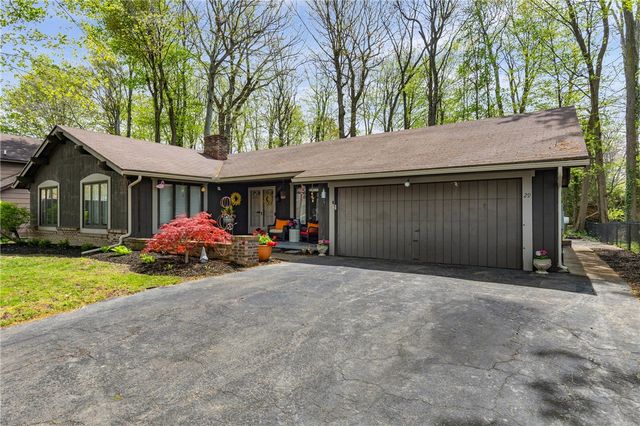 29 Hidden Wood Drive, Greece, NY 14616