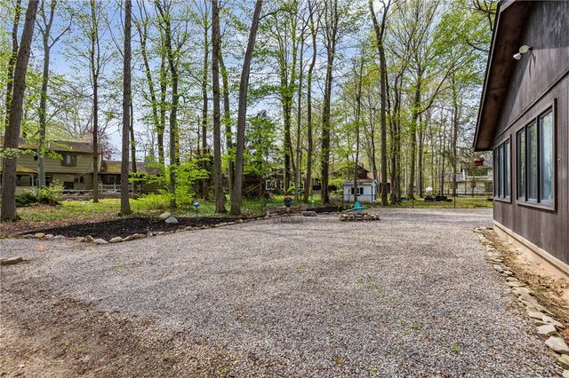 29 Hidden Wood Drive, Greece, NY 14616