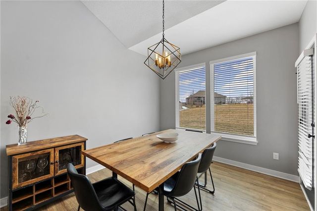 3727 NW 95th Street, Kansas City, MO 64154