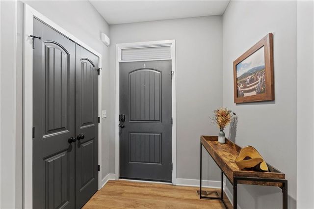 3727 NW 95th Street, Kansas City, MO 64154